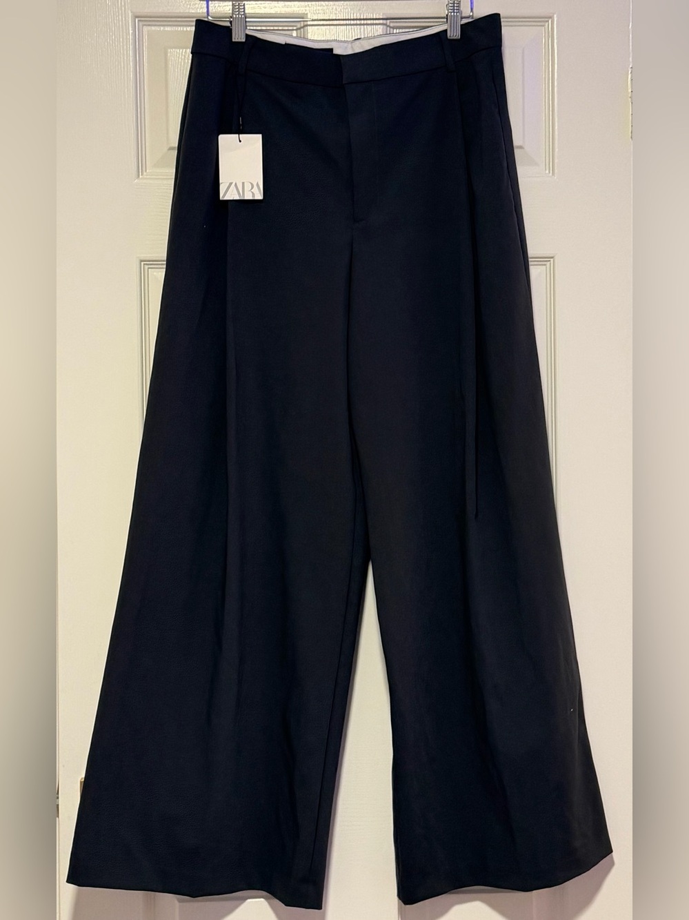 Women’s Zara Gray High-Waisted Pleated Wide Leg Trousers Size Large NWT